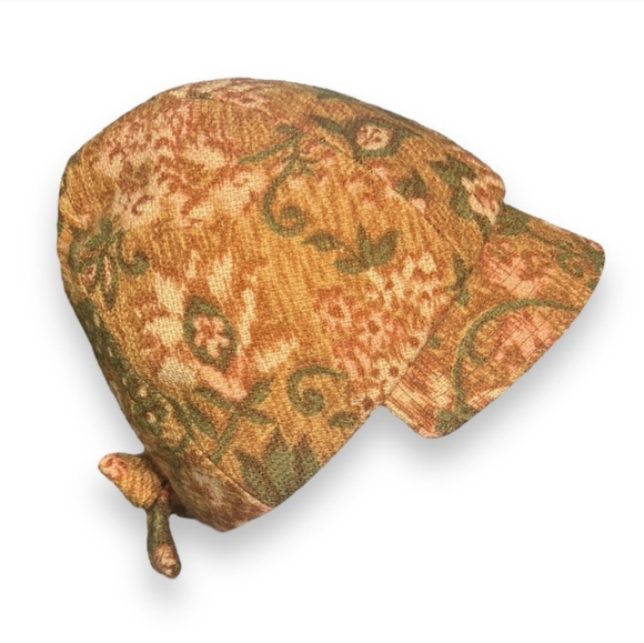 LILLY DACHÉ Floral Pattern Brimmed Beehive Cloche Hat VINTAGE RARE - Picture 2 of 8